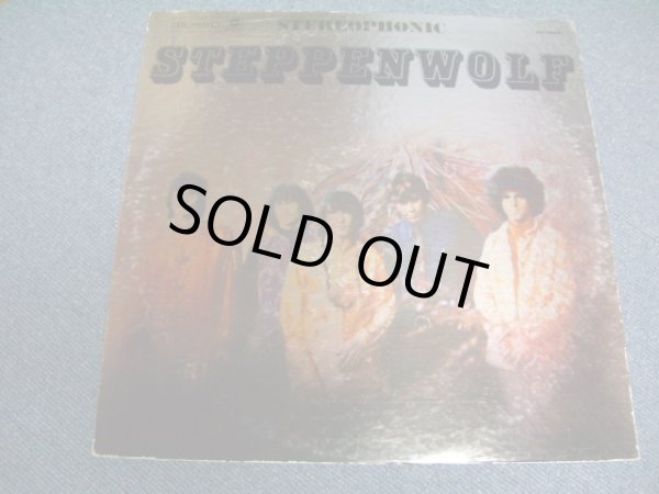 画像1: STEPPENWOLF - STEPPENWOLF ( 1st Press Jacket "NO TITLE COVER" )  ( Ex/Ex+++) / 1968 US AMERICA ORIGINAL  Used LP 