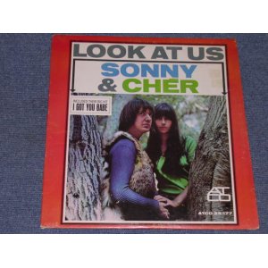 画像: SONNY & CHER - LOOK AT US / 1965 US ORIGINAL MONO LP With TITLE STICKER on FRONT 