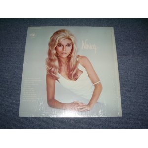 画像: NANCY SINATRA - NANCY (MINT-/MINT- STILL IN SHRINK, EDSP) / 1969 US AMERICA  ORIGINAL "TWO COLOR Label" Used LP 