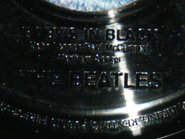 画像: THE BEATLES - A) REAL LOVE  B) BABY'SIN BLACK "USING for JUKEBOX" (NEW)  / 1996 UK ENGLAND ORIGINAL "Promo Only Custom BLACK LABEL"  "Brand New"  7" Single 