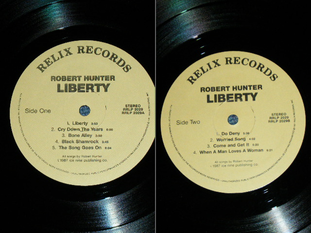 画像: ROBERT HUNTER of GRATEFUL DEAD with JERRY GARCIA -  LIBERTY  / 1987 US ORIGINAL Used LP 