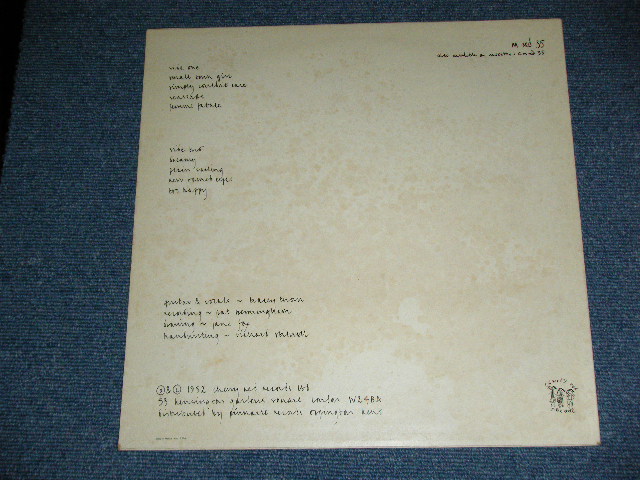 画像: TRACEY THORN of EVERYTHING BUT THE GIRL - A DISTANT SHORE  / 1982 UK ENGLAND / FRANCE FRENCH Press ORIGINAL Used LP 