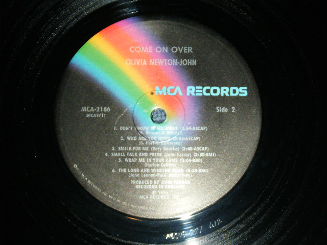 画像: OLIVIA NEWTON-JOHN - COME ON OVER   ( Ex+++/MINT- )  /1976 US AMERICA ORIGINAL Used LP 