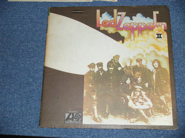 画像: LED ZEPPELIN -  II ( Matrix Number A)ST-A-691671-1B  CTH /B)ST-A-691672-1B  CTH Ex/Ex++,Ex)  / 1969 US ORIGINAL "1st Press '1841 BROADWAY' Label"  Used LP With Original Inner sleeve