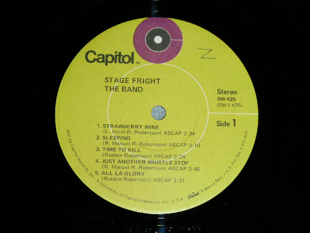 画像: THE BAND - STAGE FRIGHT (with TEAR-OFF WRAPAROUND Cover : Matrix # A)SW-1-425 Z-6 / B) SW-2-425 Z-5 #1Ex+/Ex+++  / 1970 US AMERICA ORIGINAL "GREEN LABEL" Used  LP