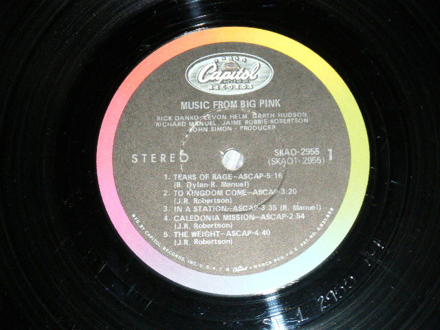 画像: THE BAND - MUSIC FROM BIG PINK( Matrix # A)SKAO-A-2955-B4#2/ B) SKAO-B-2955-B4#1  :Ex+/Ex++ :oolks:Ex+  ) / 1968 US AMERICA ORIGINAL 1st Press "BLACK with RAINBOW RING LABEL" Used LP 