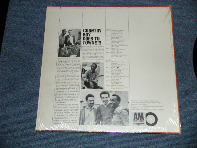 画像: GEORGE McCURN - COUNTRY BOY GOES TO TOWN !!!! : Produced by HERB ALPERT & JERRY MOSS ( Ex+/Ex+++ )  / 1971 US AMERICA  ORIGINAL 1st Press LABEL STEREO  Used   LP  