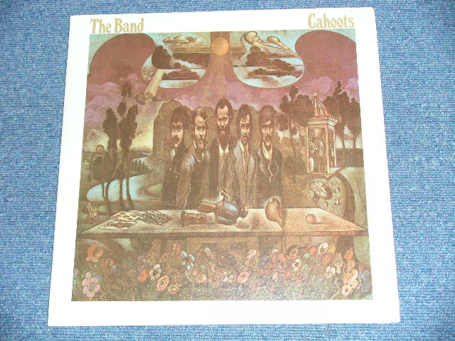 画像: THE BAND - CAHOOTS( Matrix # A)SMAS-1-651-218-2#2  / B) SMAS-2-651- 216 # 3  :Ex++/MINT- ) / 1971 US AMERICA ORIGINAL 2nd Press "RED with Purple Color 'C' on TOP LABEL" Used LP 