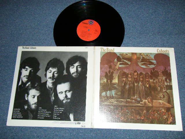 画像1: THE BAND - CAHOOTS( Matrix # A)SMAS-1-651-218-2#2  / B) SMAS-2-651- 216 # 3  :Ex++/MINT- ) / 1971 US AMERICA ORIGINAL 2nd Press "RED with Purple Color 'C' on TOP LABEL" Used LP 