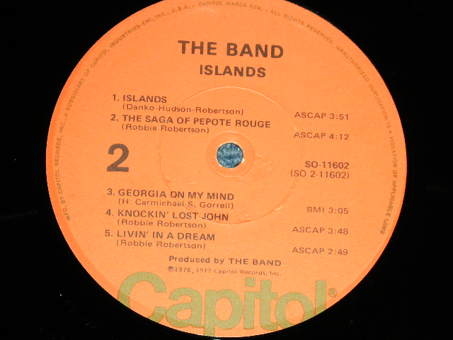 画像: THE BAND - ISLANDS ( Ex+/MINT-) / 1977 US AMERICA ORIGINAL "ORANGE Label" 1st Press "CAPITOL logo on BOTTOM LABEL" Used LP 