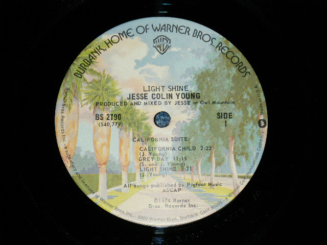 画像: JESSE COLIN YOUNG (YOUNGBLOODS) - LIGHT SHINE  (Ex+/MINT- Looks:Ex+++) / 1974 US AMERICA ORIGINAL 1st Press "BURBANK STREET Label "Used  LP 