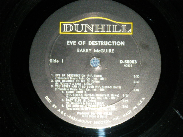 画像: BARRY McGUIRE - EVE OF DESTRUCTION ( Produced by LOU ADLER with P.F. SLOAN & STEVE BARRI Dr:HAL BLAINE,G:TOMMY TEDESCO,Ba:LARRY KNECHTEL ) ( Ex+/Ex+++)  / 1965 US AMERICA ORIGINAL MONO Used LP 