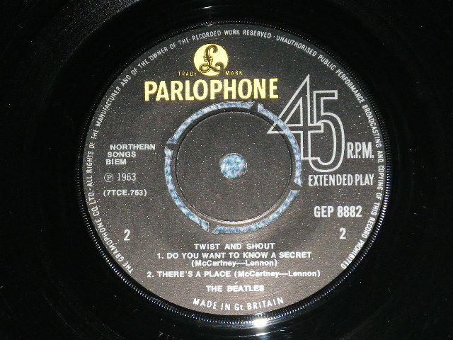 画像: THE BEATLES -　TWIST and SHOUT (The PARLOPHONE Credt on Label Ring) ( Matrix # 2N/1N)  ( Ex++/Ex+++) / 1963 UK ORIGINAL MONO Used 7"EP With PICTUER SLEEVE