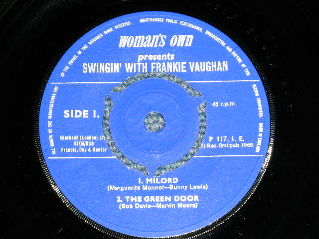 画像: FRANKIE VAUGHAN  - WOMAN'S OWN PRESENTS SWINGIN' WITH FRANKIE VAUGHAN (Ex++/Ex+++)  / 1960 UK Used  7"EP With PICTURE  SLEEVE 