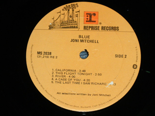 画像: JONI MITCHELL  - BLUE ( Matrix # : MS-1-2038-G2/ MS-2-2038 -G1)(VG+/Ex++ :WTRDMG )   / 1970  US AMERICA ORIGINAL "2nd Press NON  STEREO Credit at Bottom Label" Used  LP