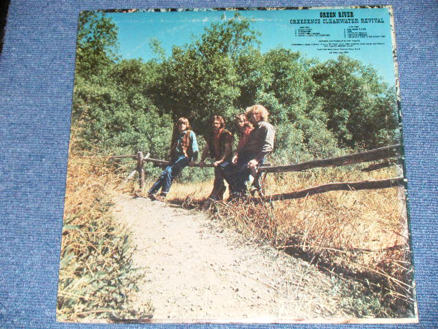 画像: CCR CREEDENCE CLEARWATER REVIVAL - GREEN RIVER ( Matrix # F2744-6-A2B/F2745-2 C-4D )  ( Ex++/Ex+++ ) ) / 1969 US ORIGINAL "HEAVY Vinyl"  "DARK BLUE with  SILVER Print Label " Used LP 