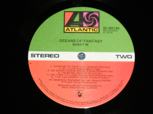 画像: BONEY M. - OCEANS OF FANTASY  : With POSTER & Original INNER Sleeve ( Ex++/MINT- )  / 1979 AUSTRALIA ORIGINAL Used LP 