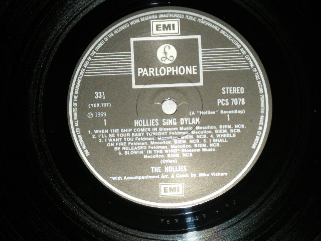 画像: THE HOLLIES - HOLLIES SING DYLAN (MINT-/MINT)  / 1977? UK 3rd Press Label "2 EMI & WHITE Parlophone" STEREO Used  LP 