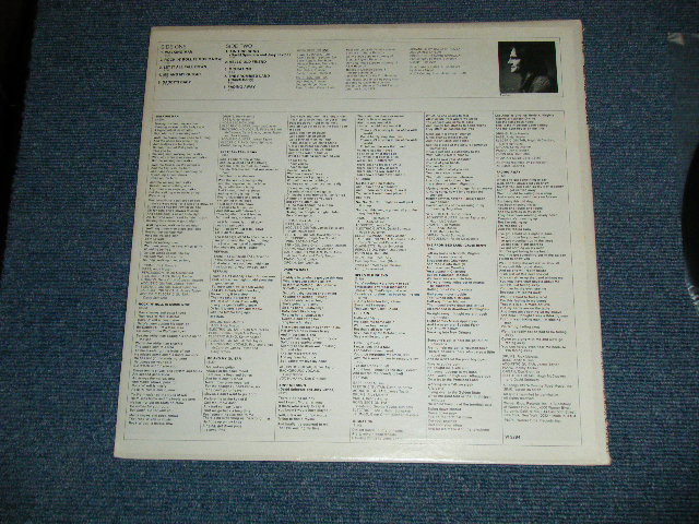 画像: JAMES TAYLOR - WALKING MAN  (Matrix A) W-1-2794 WW1 #2 SP     B) W-2-2794 WW1 #2 SP ) ( Ex+++/MINT-) / 1978? Version US AMERICA "REISSUE or 3rd Press? Label" Used  LP