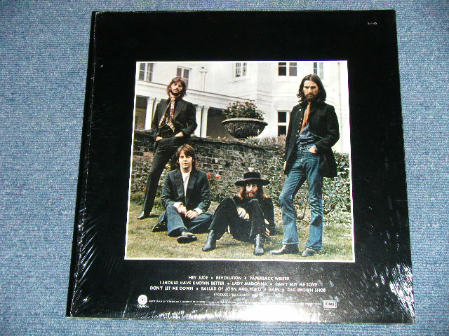 画像: THE BEATLES - HEY JUDE ( MINT/MINT ) / 1983 US AMERICA REISSUE New "BLACK With RAINBOW Color Band Ring Label" Used LP 