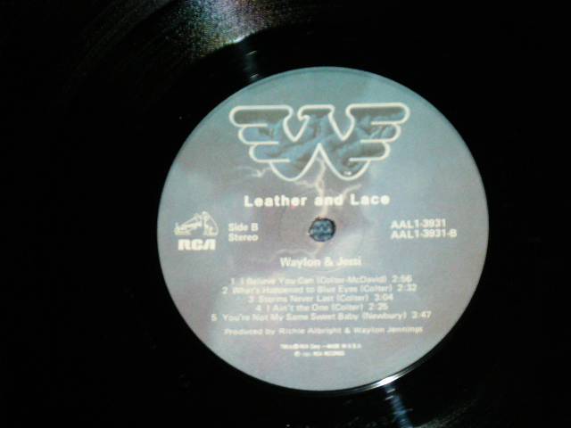 画像: WAYLON & JESSE (WAYLON JENNINGS & JESSI COLTER ) - LEATHER AND LACE  ( MINT-/MINT- )   / 1981 US AMERICA ORIGINAL Used  LP 