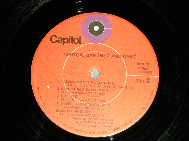 画像: ASHTON GARDNER + DYKE -  ASHTON GARDNER + DYKE  ( Ex-/Ex+++)  / Late 1971 US Version AMERICA  2nd Press "RED Label" Used LP 