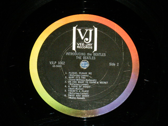 画像: The BEATLES - SONGS, PICTURES AND STORIES OF THE FABULOUS BEATLES  ( Matrix #  A) 63-3402(3)　△6307     B) 63-3403(3)　△6307-x )  ( Ex/Ex++ Looks:Ex-) / 1964 US AMERICA ORIGINAL "2/3 COVER FRONT" "1st Press BLACK with RAINBOW Label" MONO Used LP 