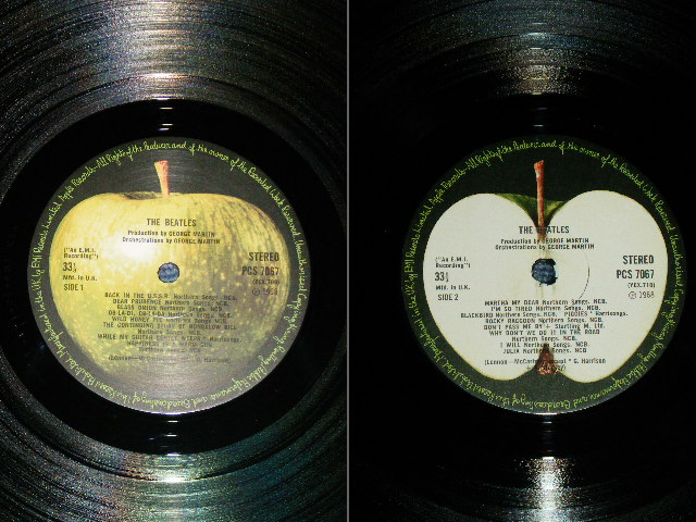 画像:  BEATLES  - THE BEATLES ( WHITE ALBUM :  ALL Insetrs ( 4 x Pics & 1 x Poster )    ) ( Matrix Number SIDE-1 ) YEX 709-5C-1-1-  SIDE-2 ) YEX 710-5  SIDE-3 ) YEX 711-2  SIDE-4 ) YEX 712-3-1-1- ) ( MINT-/MINT- )  /  UK ENGLAND Used 2-LP 