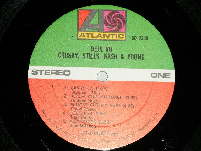 画像: CSN&Y  / CROSBY, STILLS, NASH & YOUNG  - DEJA VU  ( Matrix # A) ST-A-701829-C/  B) ST-A-701830-C ) ( MINT-/Ex+++)  / 1970 US AMERICA ORIGINAL 1st Press "RED & GREEN Label" "1841 BROADWAY Label"  "PASTED-ON FRONT COVER PHOTO"  "TEXTURED COVER"  Used LP 