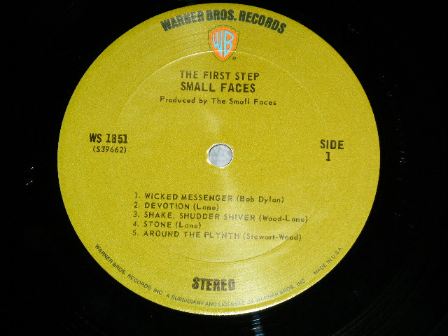 画像: FACES (SMALL FACES) - FIRST STEP : "SMALL FACES" logo on MIDDLE Jacket (Matrix #   A) 39662 WS 1851A-1B /B) 39662 WS 1851B-1G) (Ex++,Ex++,Ex+/MINT-) / 1970 US AMERICA ORIGINAL 1st Press "GREEN with WB Logo on Top" Label Used LP 