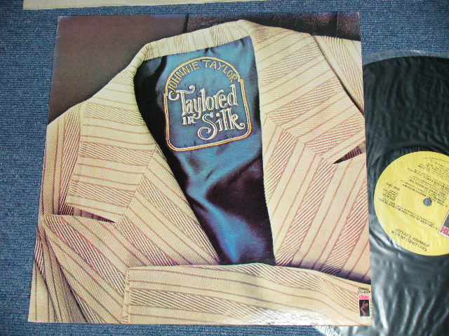 画像1: JOHNNIE TAYLOR - TAYLORED IN SILK ( Matrix #  A)STXS-0523-4 SS-0481-L.NIX   B) STXS-0524-4 SS-0482-L.NIX )  (Ex++/Ex+++ : EDSP  1973 US AMERICA ORIGINAL  "YELLOW Label" Used  LP 