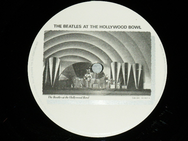 画像: The BEATLES - AT THE HOLLYWOOD BOWL (Ex++/MINT-) / 1977 UK Export Jacket + SWEDEN ORIGINAL Disc Used LP   