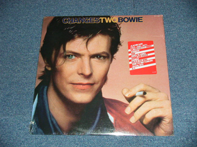 画像1: DAVID BOWIE - CHANGES TWO  (SEALED : Cut out)  / 1981 US AMERICA ORIGINAL "BRAND NEW SEALED" 12" 