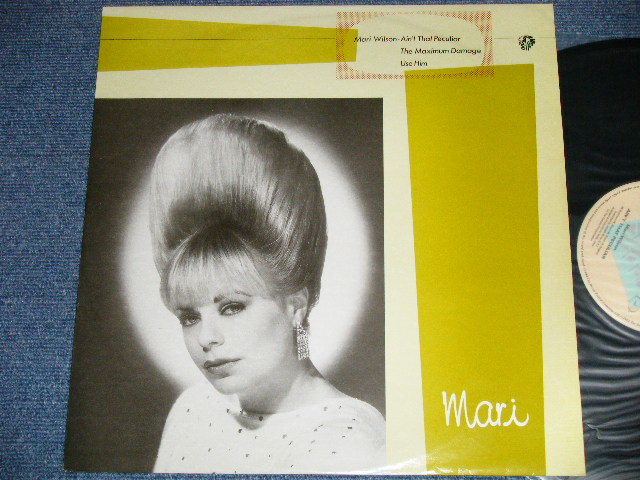 画像1: MARI WILSON  - AIN'T THAT PECULIAR   (Ex++/MINT- ) / 1984 UK ENGLAND  ORIGINAL Used 12"