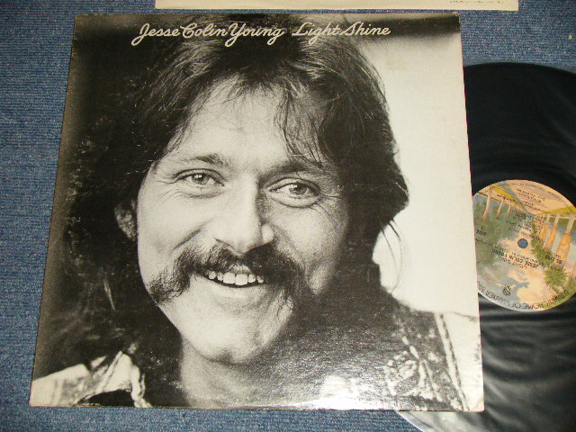 画像1: JESSE COLIN YOUNG (YOUNGBLOODS) - LIGHT SHINE(Ex+++/Ex+++ Looks:MINT-)/ 1974 US AMERICA ORIGINAL 1st Press "BURBANK STREET Label" Used  LP 