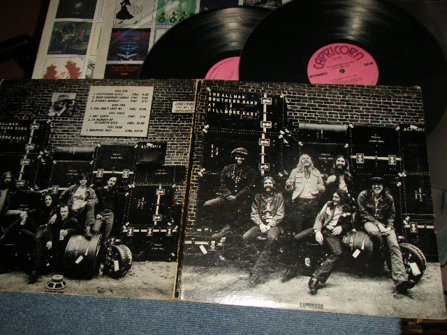 画像1: THE ALLMAN BROTHERS BAND - AT FILLMORE EAST (Matrix #A)ST-CAP-712223-E AT/DK   B)ST-CAP-712225-F AT/DK   C)ST-CAP-712226-E O  AT/DK  D)ST-CAP-712224-D-1 AT/DK) "PRESSWELL Press in NJ" (Ex+/MINT- EDSP) / 1971 US AMERICA ORIGINAL 1st PRESS "PINK Label" Used  2-LP's 