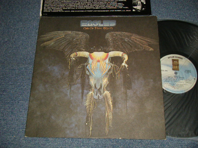 画像1: EAGLES - ONE OF THESE NIGHT (With CUSTOM INNER SLEEVE)  (Matrix #A)7E 1039-A-13-RE+ CSM S-2  DON'T WORRY --- B)7E-1039-B-B17 RE CSM S AE-S NOTHING WILL BE OK!) "CSM / SANTA MARIA Press in CA"(Ex++/Ex+++ B-3:VG) / 1974-6 Vesion US AMERICA ORIGINAL 1st Press "EMBOSSED Cover" "2nd Press CLOUD with 'W' Label" Used LP 