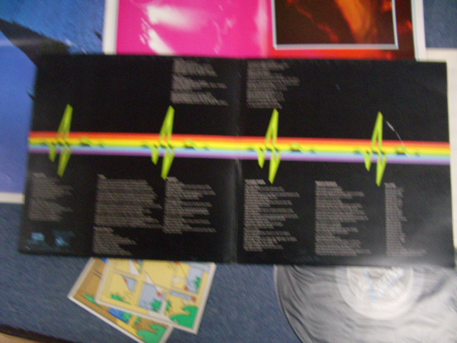 画像: PINK FLOYD - THE DARK SIDE OF THE MOON ( MATRIX NUMBER : A-10/B-9 : 2x STICKER & 2 x POSTER : VG+++/Ex+++ ) / 1973 UK ORIGINAL 2nd Press Label  Used LP