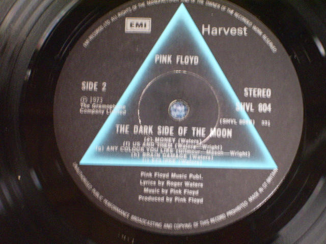 画像: PINK FLOYD - THE DARK SIDE OF THE MOON ( MATRIX NUMBER : A-10/B-9 : 2x STICKER & 2 x POSTER : VG+++/Ex+++ ) / 1973 UK ORIGINAL 2nd Press Label  Used LP